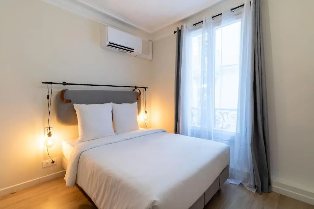 B1#Two Bedrooms#Champs Elysees#Arc De Triomphe#Ac Paris Daire